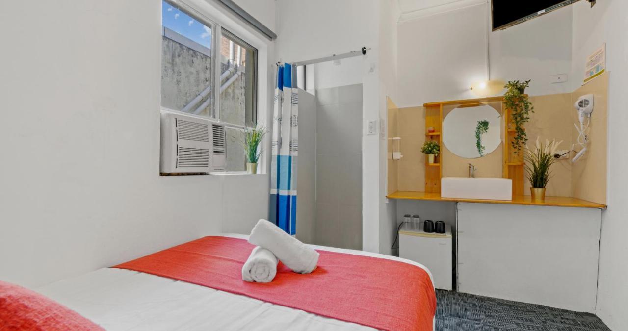Hotel 64 Sydney Bagian luar foto